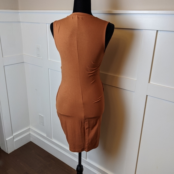 Dynamite dress - Picture 4 of 11